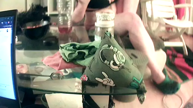 Snapshot of flenslive chatting on March 14, 2026, 1:11 am flenslive online show from March 14, 2026, 1:11 am