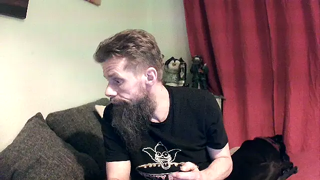 Snapshot of flenslive chatting on February 3, 2026, 4:56 pm flenslive online show from February 3, 2026, 4:56 pm