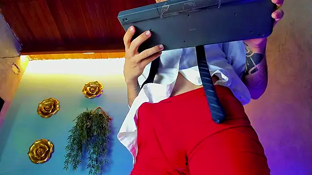 Snapshot of david_huge chatting on October 25, 2025, 1:45 pm david huge online show from October 25, 2025, 1:45 pm