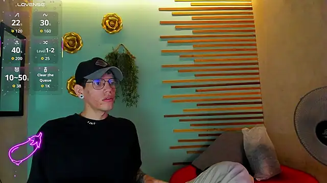 Snapshot of david_huge chatting on October 7, 2025, 7:26 pm david huge online show from October 7, 2025, 7:26 pm