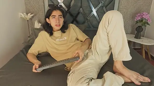 Snapshot of ryo_light chatting on February 6, 2026, 4:19 am ryo light online show from February 6, 2026, 4:19 am