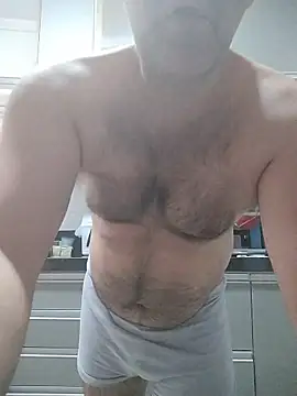 Snapshot of LeoMaduroSP chatting on December 21, 2025, 11:34 am LeoMaduroSP online show from December 21, 2025, 11:34 am