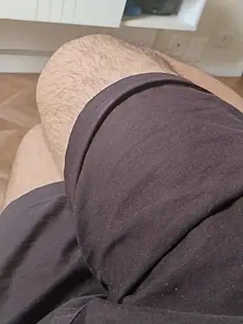 LeoMaduroSP online show from November 10, 2025, 2:11 pm