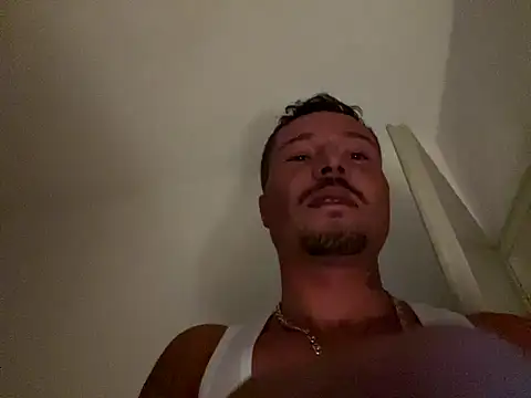 Snapshot of OfferedTearing chatting on September 16, 2025, 1:39 am OfferedTearing online show from September 16, 2025, 1:39 am