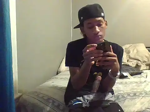 Snapshot of mikyng chatting on February 2, 2026, 4:00 am mikyng online show from February 2, 2026, 4:00 am