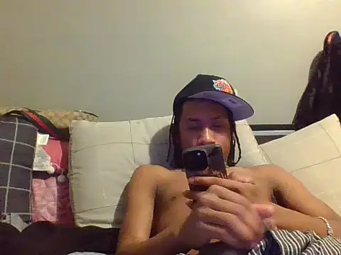 Snapshot of mikyng chatting on December 20, 2025, 6:05 am mikyng online show from December 20, 2025, 6:05 am