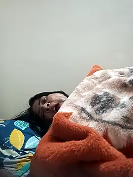 Snapshot of srimasrima chatting on November 17, 2025, 5:06 pm srimasrima online show from November 17, 2025, 5:06 pm