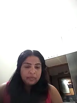 Snapshot of srimasrima chatting on February 12, 2026, 2:50 pm srimasrima online show from February 12, 2026, 2:50 pm