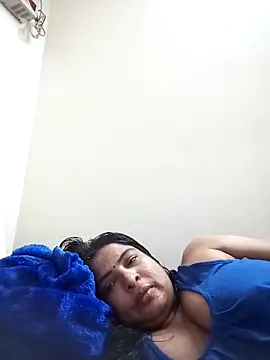 Snapshot of srimasrima chatting on February 16, 2026, 9:56 pm srimasrima online show from February 16, 2026, 9:56 pm