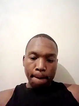 Snapshot of KingCruze chatting on October 18, 2025, 12:56 am KingCruze online show from October 18, 2025, 12:56 am