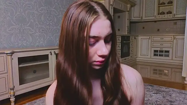 Snapshot of EadlinGillim chatting on September 11, 2025, 3:06 am EadlinGillim online show from September 11, 2025, 3:06 am