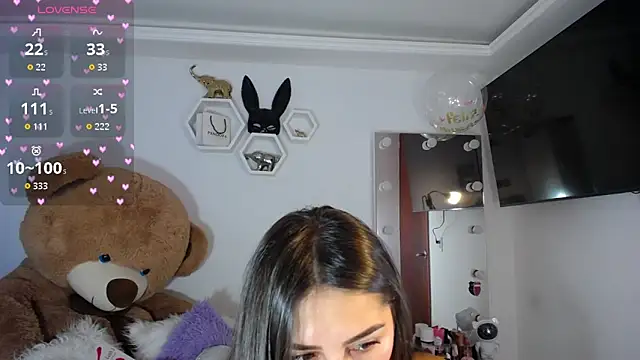 channel-rose1 online show from September 9, 2025, 4:38 pm