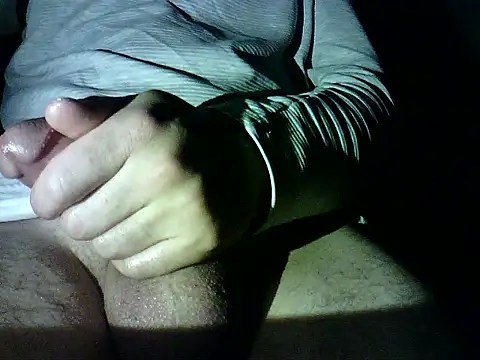 photo3995 online show from October 4, 2025, 10:55 pm