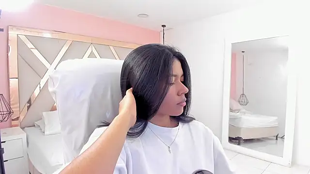 samantaa shy online show from November 23, 2025, 1:59 am