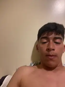 BadboyXXXMZ online show from April 17, 2026, 4:04 am