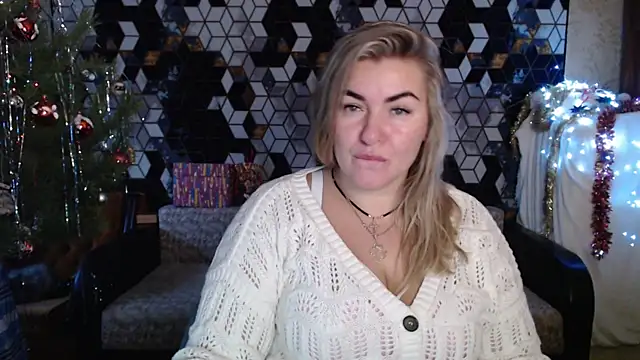 NikaSkylink online show from December 23, 2025, 4:56 am