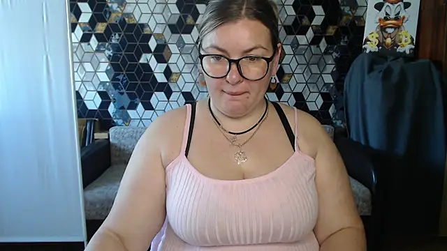NikaSkylink online show from May 8, 2026, 5:00 am