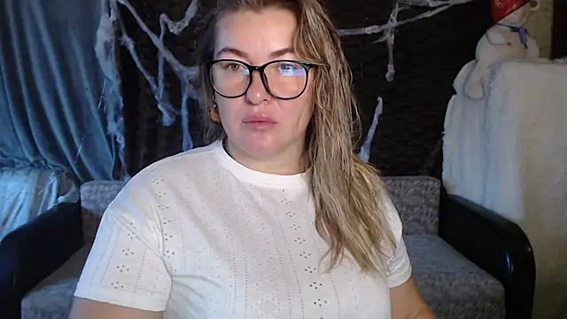 NikaSkylink online show from November 1, 2025, 4:30 am