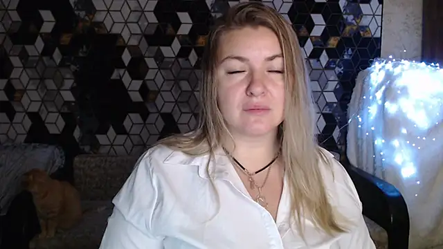 NikaSkylink online show from December 3, 2025, 8:08 pm