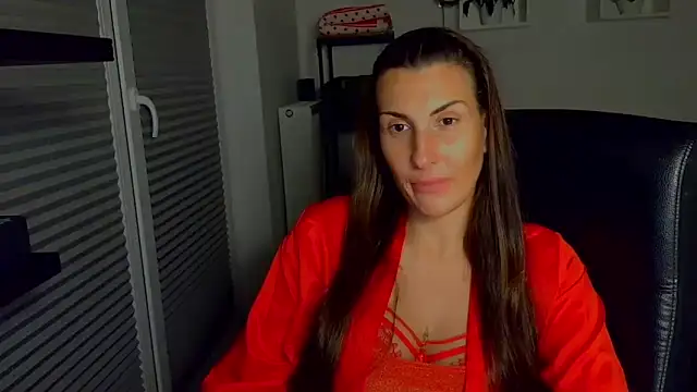 Snapshot of DonnaAmore chatting on September 13, 2025, 8:42 pm DonnaAmore online show from September 13, 2025, 8:42 pm