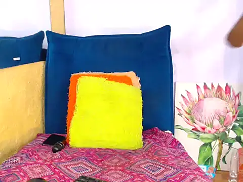 Snapshot of SexyScarlet101 chatting on November 2, 2025, 8:08 am SexyScarlet101 online show from November 2, 2025, 8:08 am