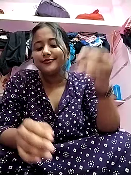 Snapshot of Fun__with__Prity chatting on October 30, 2025, 6:16 pm Fun  with  Prity online show from October 30, 2025, 6:16 pm