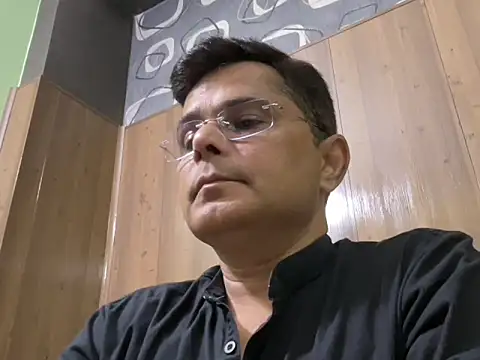 Snapshot of ultimatebooboo chatting on September 15, 2025, 6:14 am ultimatebooboo online show from September 15, 2025, 6:14 am