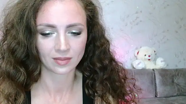 Amber Carrol online show from March 14, 2026, 5:41 pm