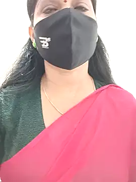 shivani27 online show from September 17, 2025, 4:42 pm