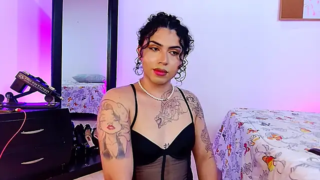 Snapshot of NoahMonroe_11 chatting on November 14, 2025, 9:07 pm NoahMonroe 11 online show from November 14, 2025, 9:07 pm