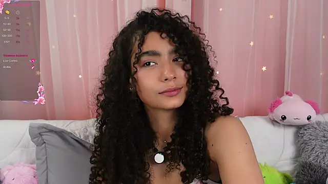 Snapshot of Victoria_Curly chatting on October 23, 2025, 7:12 pm Victoria Curly online show from October 23, 2025, 7:12 pm