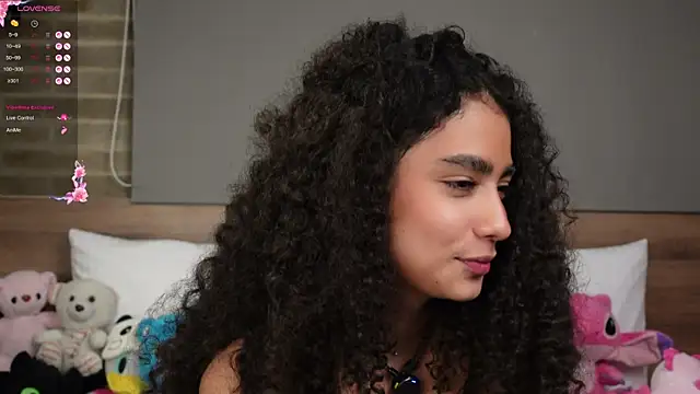 Snapshot of Victoria_Curly chatting on November 30, 2025, 4:35 am Victoria Curly online show from November 30, 2025, 4:35 am