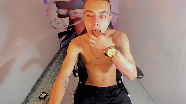 Dereck Boy8 online show from December 17, 2025, 3:44 am