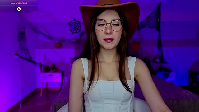 Real cutie1 online show from October 31, 2025, 7:32 pm