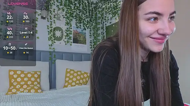 Snapshot of Ashley_Pierce chatting on October 4, 2025, 4:14 am Ashley Pierce online show from October 4, 2025, 4:14 am