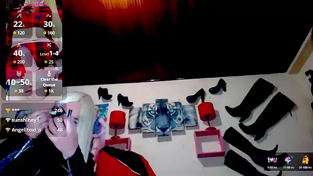 Snapshot of blondehot5v chatting on October 6, 2025, 12:23 am blondehot5v online show from October 6, 2025, 12:23 am