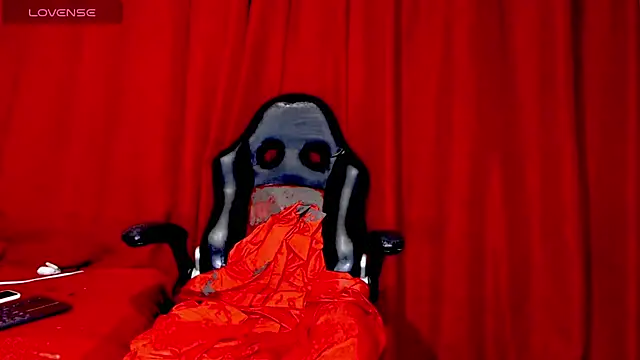 Snapshot of blondehot5v chatting on February 25, 2026, 1:11 pm blondehot5v online show from February 25, 2026, 1:11 pm