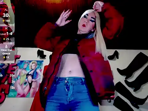 Snapshot of blondehot5v chatting on September 30, 2025, 12:11 pm blondehot5v online show from September 30, 2025, 12:11 pm