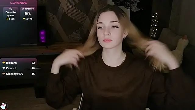 Sandy Belle online show from December 5, 2025, 7:55 pm