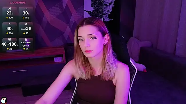 Sandy Belle online show from September 25, 2025, 7:31 pm