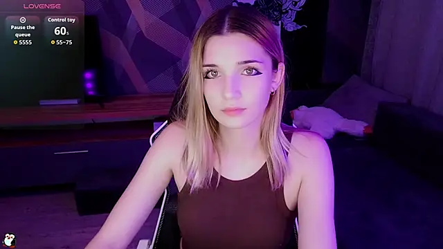 Sandy Belle online show from October 8, 2025, 7:25 pm