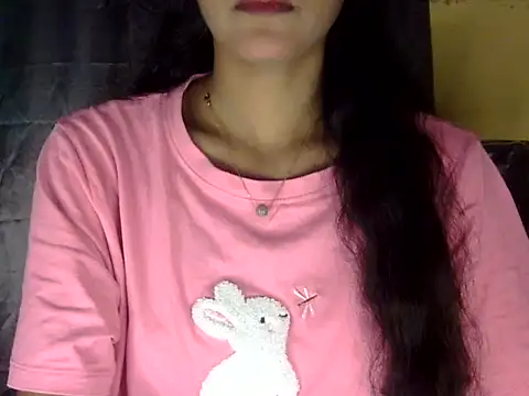 zara Khan0 online show from September 26, 2025, 2:51 am