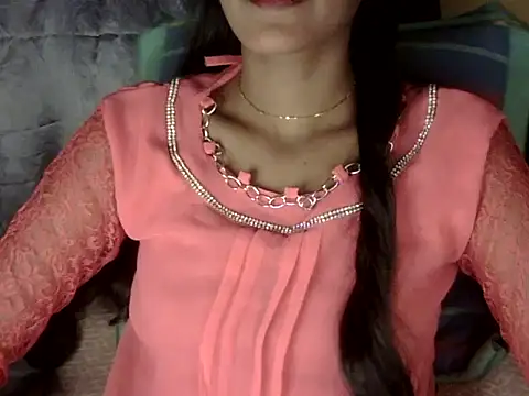 zara Khan0 online show from October 16, 2025, 3:31 pm