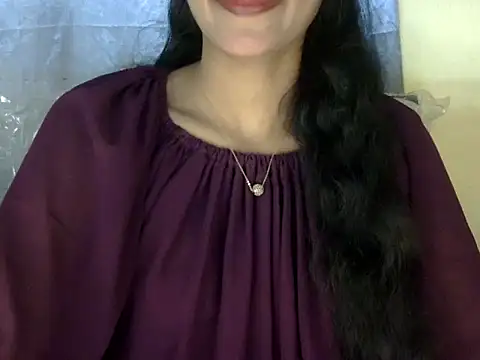 zara Khan0 online show from September 25, 2025, 2:12 pm