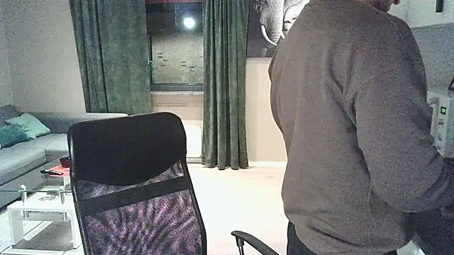 Dartanjanas13 online show from February 8, 2026, 7:11 pm