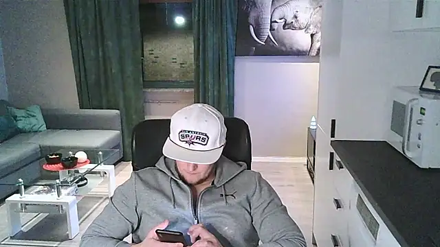 Dartanjanas13 online show from February 7, 2026, 7:44 pm