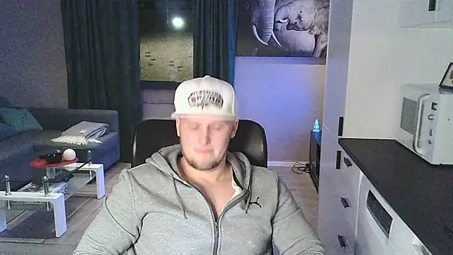 Dartanjanas13 online show from February 17, 2026, 6:27 pm