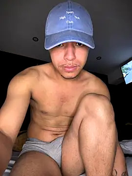 Mlkrrp online show from October 4, 2025, 12:56 am