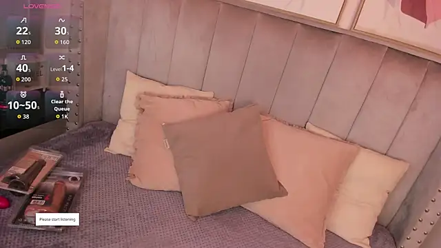 Snapshot of Seshat_Hitt chatting on November 16, 2025, 3:33 am Seshat Hitt online show from November 16, 2025, 3:33 am