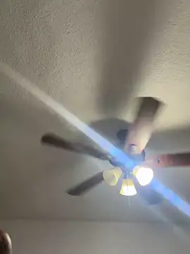 Nia Desire online show from November 27, 2025, 7:31 am